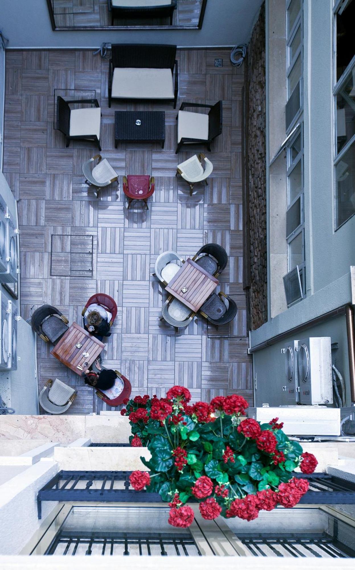 Collage Taksim Hotel Κωνσταντινούπολη Εξωτερικό φωτογραφία